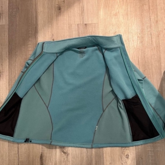 L.L. Bean Teal Green Fleece Lined Full-Zip Outdoor Jacket Women's Medium NWOT - Picture 7 of 12